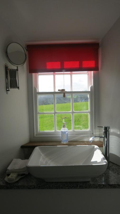 Lynam Cottage Ashford Exteriör bild